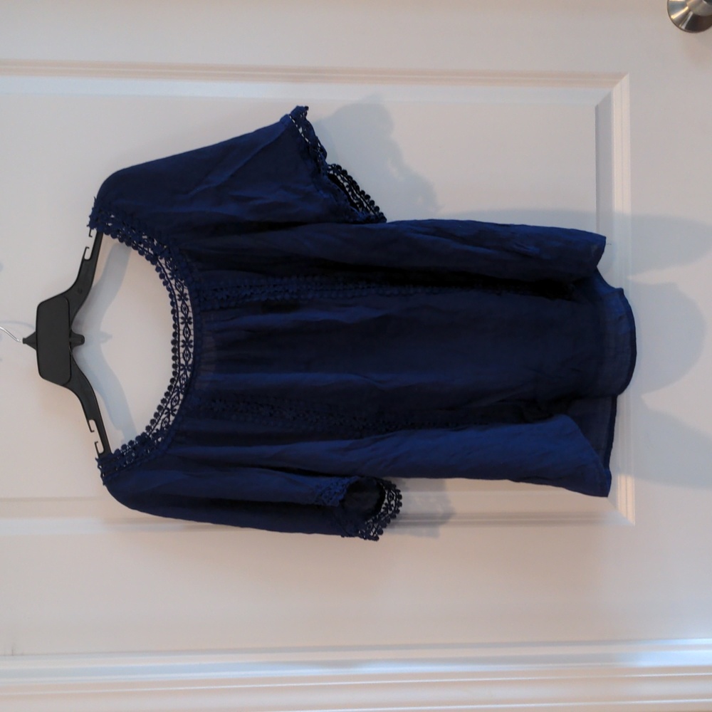 New Directions Short Sleeve Top with Lace Detail Size: PXL